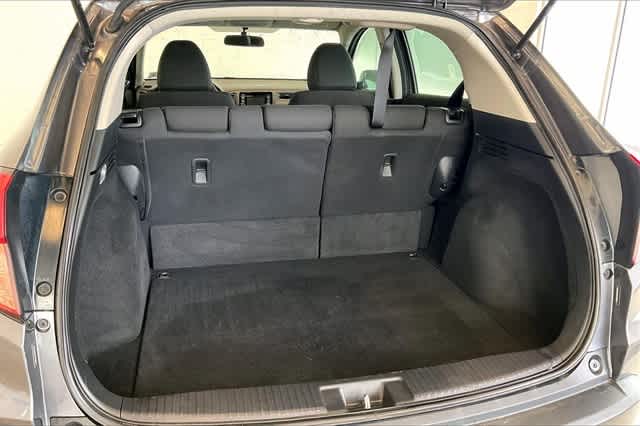 Thumbnail: 2017 Honda HR-V - 20