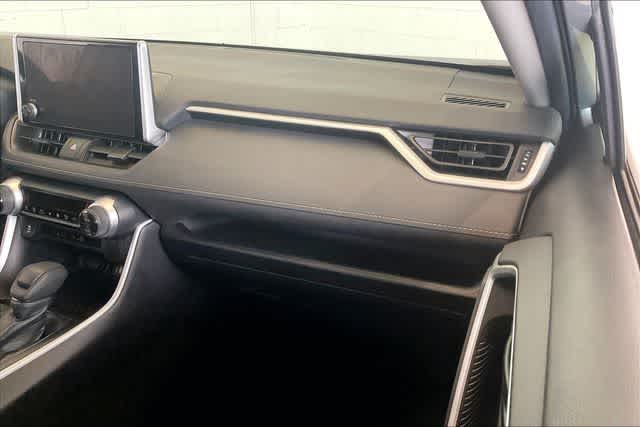 Thumbnail: 2023 Toyota RAV4 - 25