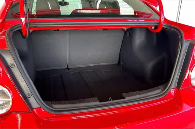 Thumbnail: 2015 Chevrolet Sonic - 20