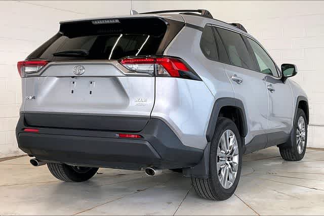 Thumbnail: 2023 Toyota RAV4 - 24