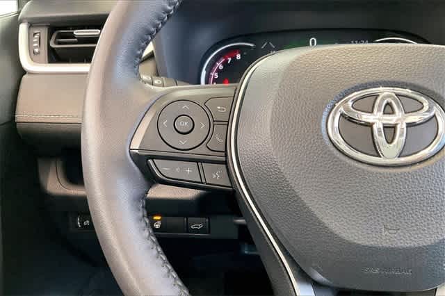 Thumbnail: 2023 Toyota RAV4 - 27