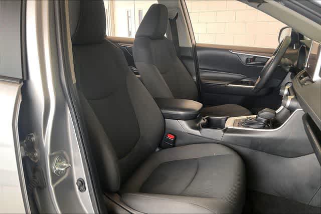 Thumbnail: 2023 Toyota RAV4 - 15