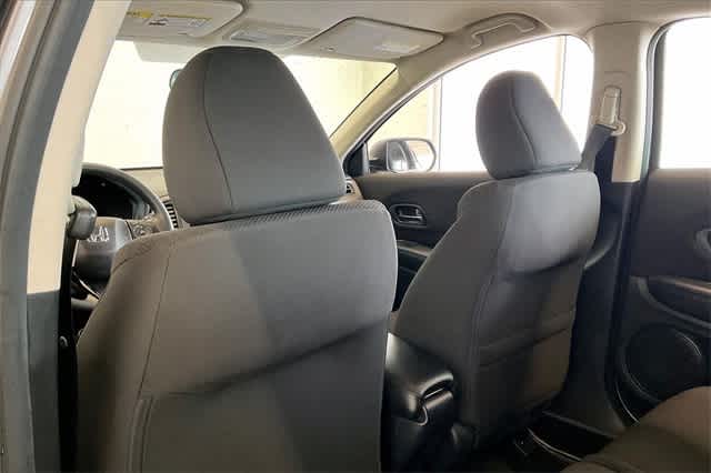 Thumbnail: 2017 Honda HR-V - 13