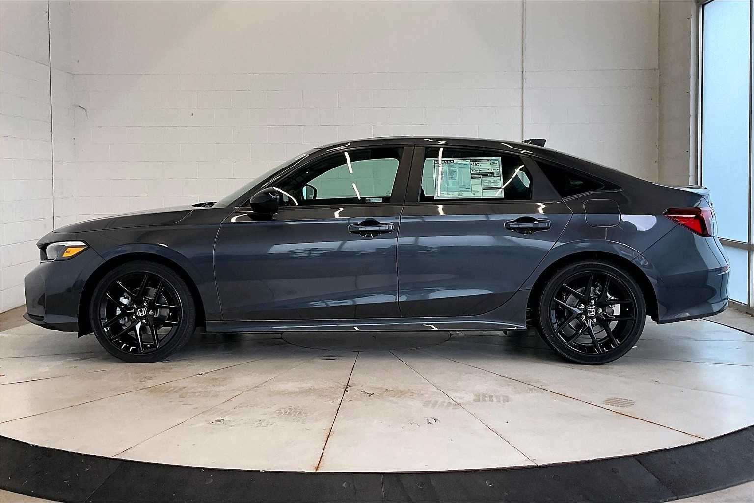 Thumbnail: 2026 Honda Civic - 3