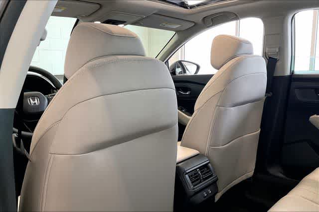 2025 Honda Accord SE - Photo 13