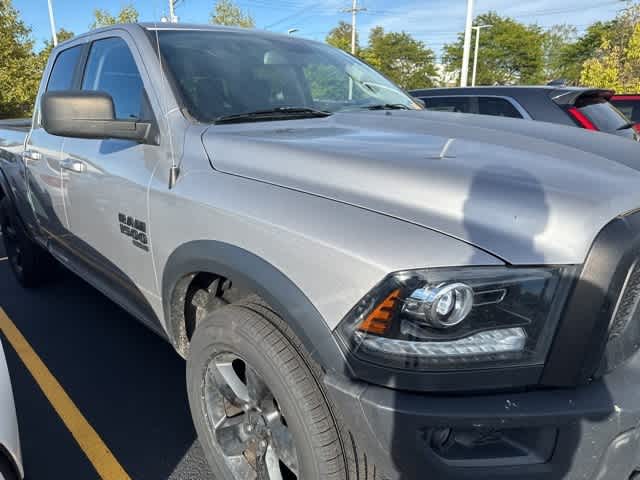 2019 Ram 1500 Classic SLT photo 3
