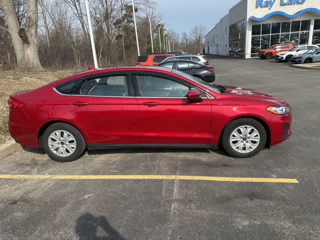 Thumbnail: 2020 Ford Fusion - 4