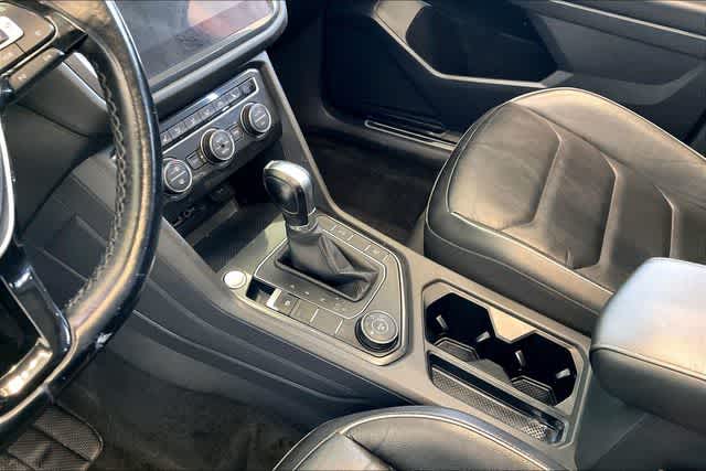 Thumbnail: 2019 Volkswagen Tiguan - 17