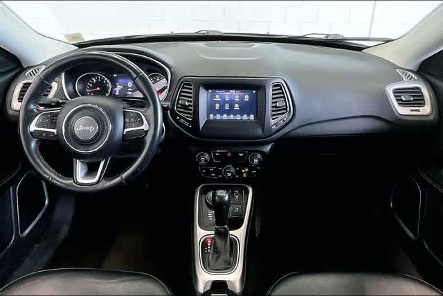Thumbnail: 2019 Jeep Compass - 10