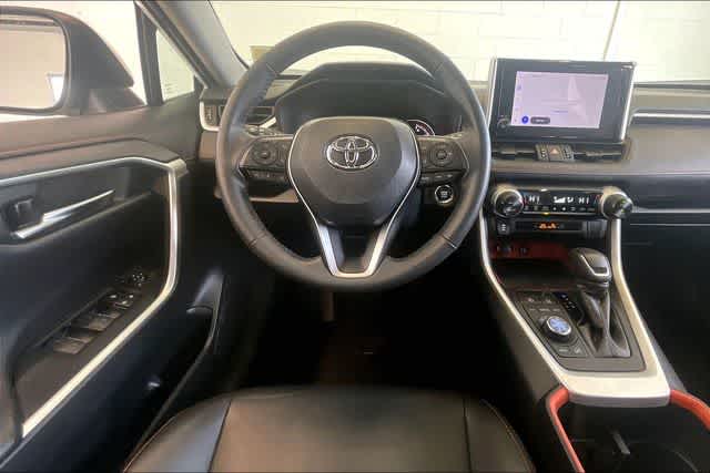 Thumbnail: 2024 Toyota RAV4 - 16
