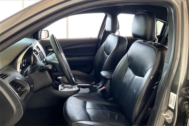 Thumbnail: 2012 Chrysler 200 - 12