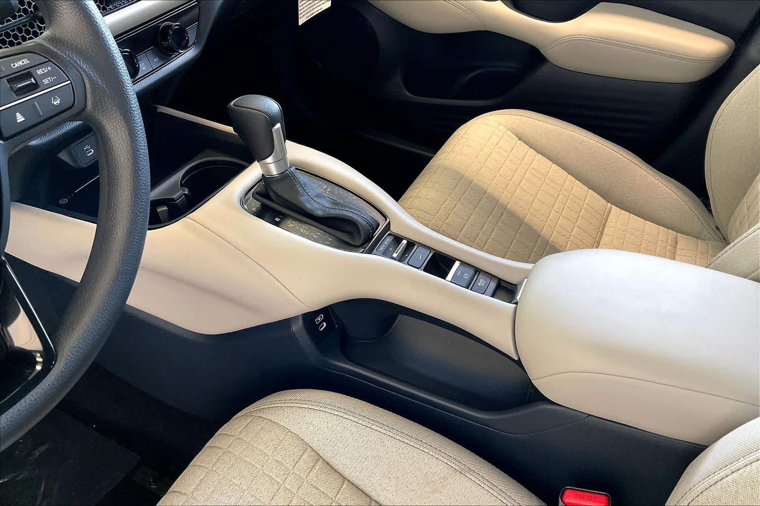 Thumbnail: 2026 Honda HR-V - 17