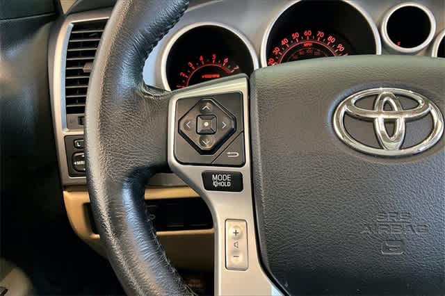 Thumbnail: 2017 Toyota Sequoia - 27
