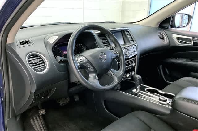 Thumbnail: 2020 Nissan Pathfinder - 3