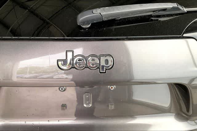 Thumbnail: 2021 Jeep Cherokee - 36