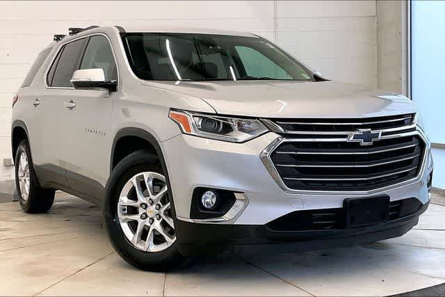 Thumbnail: 2018 Chevrolet Traverse - 23
