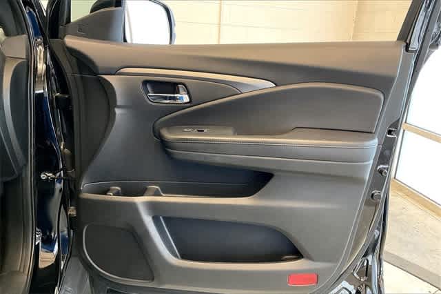 Thumbnail: 2019 Honda Passport - 31