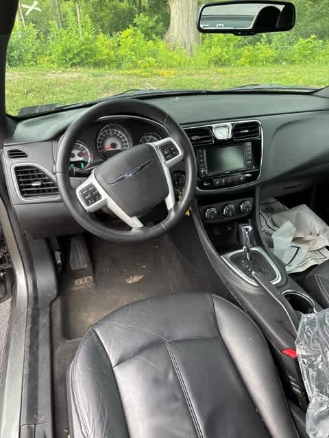 Thumbnail: 2012 Chrysler 200 - 9