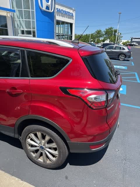 Thumbnail: 2018 Ford Escape - 10
