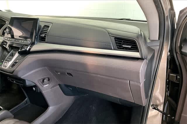 Thumbnail: 2019 Honda Odyssey - 25