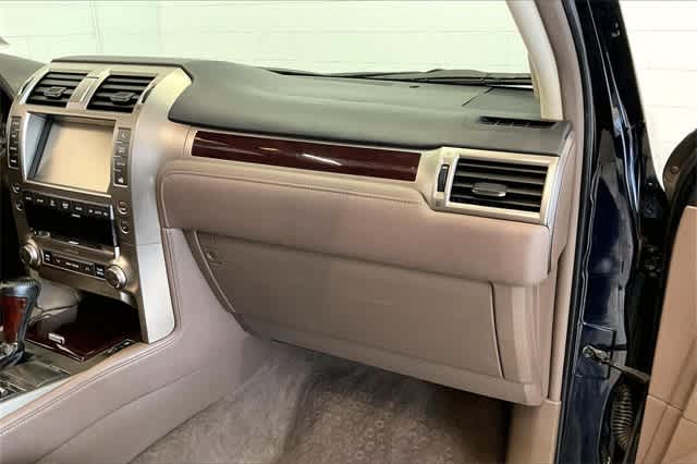 Thumbnail: 2018 Lexus GX - 25