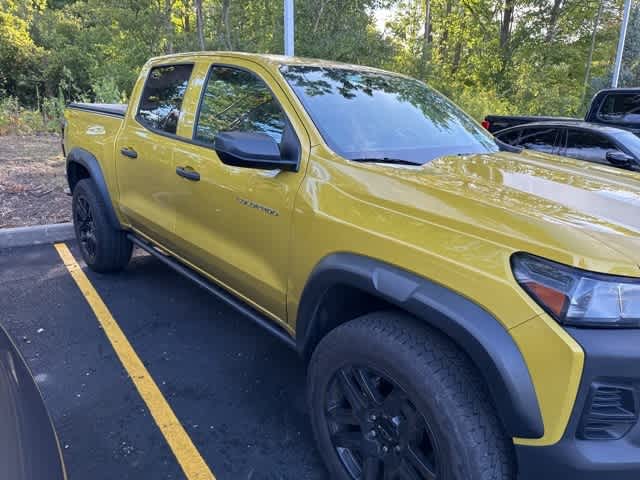 Thumbnail: 2024 Chevrolet Colorado - 4