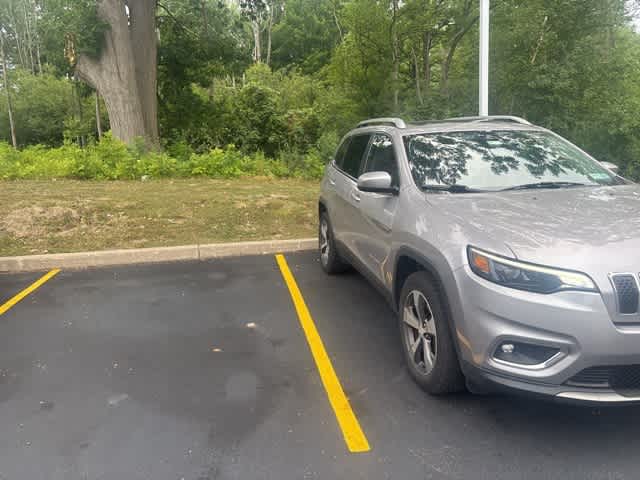 Thumbnail: 2019 Jeep Cherokee - 4