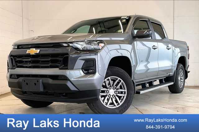 Thumbnail: 2024 Chevrolet Colorado - 1