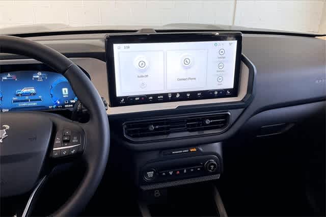 Thumbnail: 2025 Ford Bronco Sport - 17