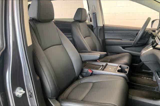 Thumbnail: 2026 Honda Odyssey - 14