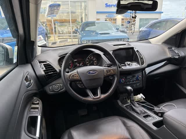 Thumbnail: 2017 Ford Escape - 8