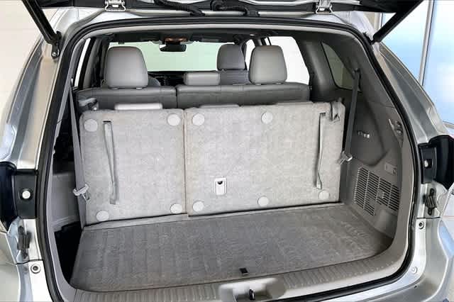 Thumbnail: 2018 Toyota Highlander - 20