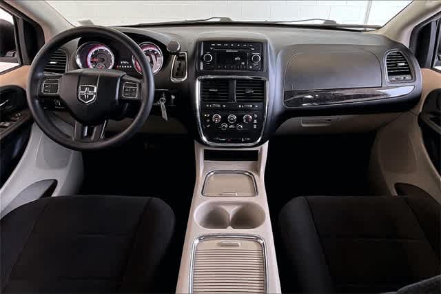 Thumbnail: 2012 Dodge Grand Caravan - 11