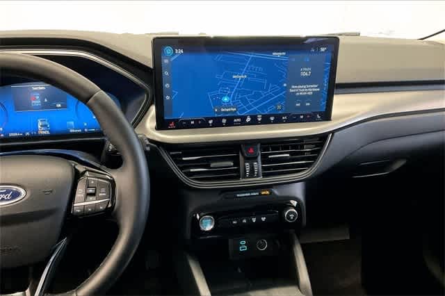 Thumbnail: 2023 Ford Escape - 17