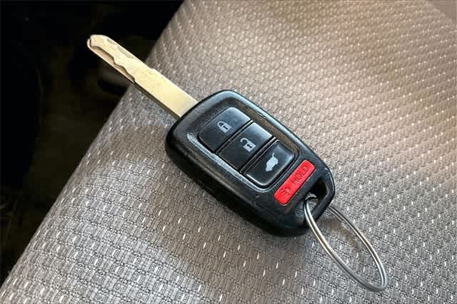 Thumbnail: 2017 Honda HR-V - 21