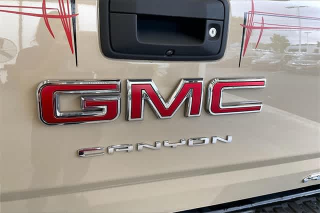 Thumbnail: 2022 GMC Canyon - 35