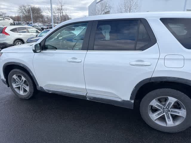 Thumbnail: 2024 Honda Pilot - 8