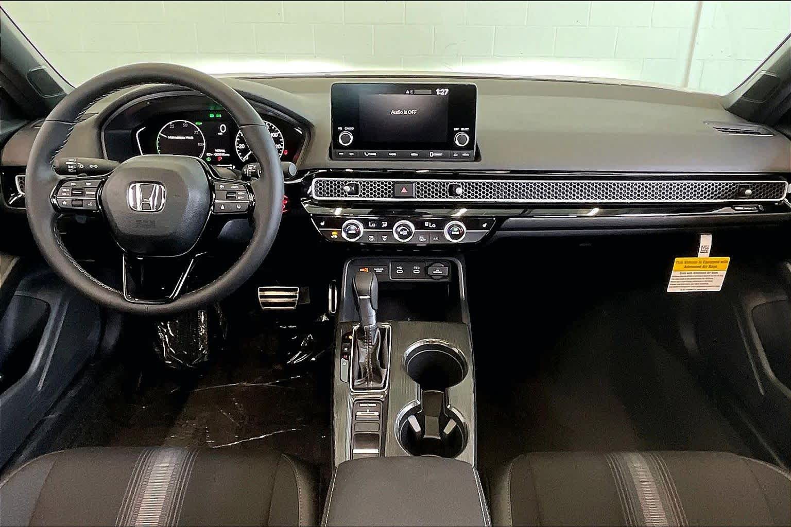 2026 Honda Civic Hatchback Sport - Photo 10