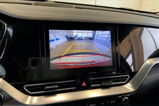 Thumbnail: 2020 Kia Niro - 29