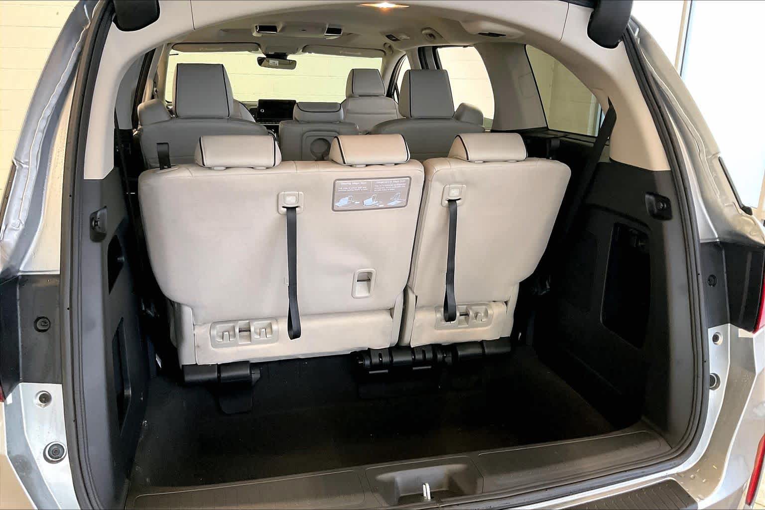 Thumbnail: 2026 Honda Odyssey - 19