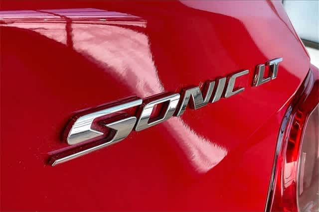 Thumbnail: 2015 Chevrolet Sonic - 8