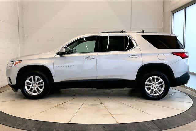 Thumbnail: 2018 Chevrolet Traverse - 4