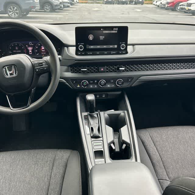 2024 Honda Accord EX - Photo 6