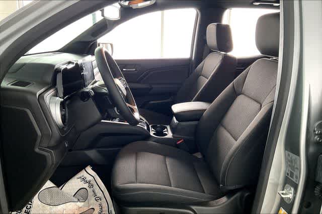 Thumbnail: 2024 Chevrolet Colorado - 12