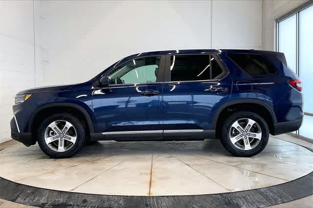 Thumbnail: 2023 Honda Pilot - 4