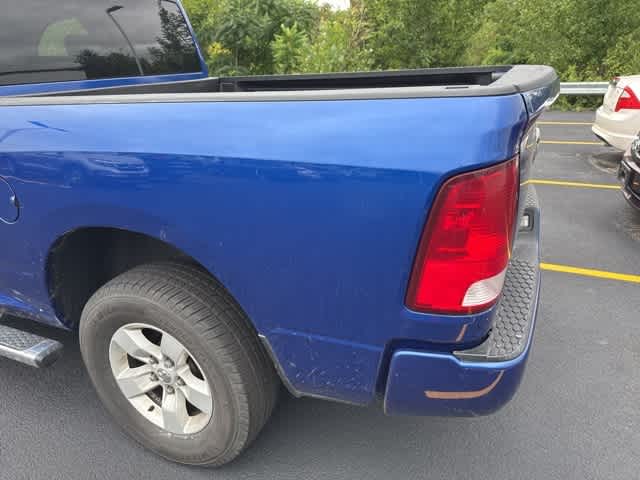Thumbnail: 2019 RAM 1500 Classic - 8