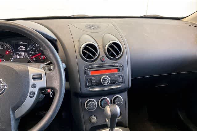 Thumbnail: 2013 Nissan Rogue - 17