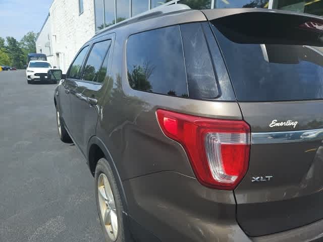 Thumbnail: 2016 Ford Explorer - 3