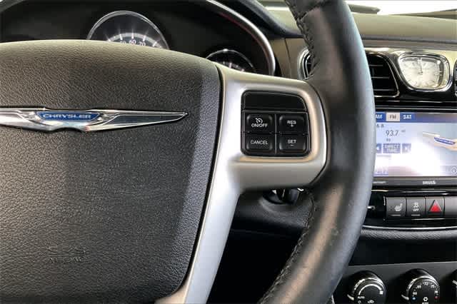 Thumbnail: 2012 Chrysler 200 - 28