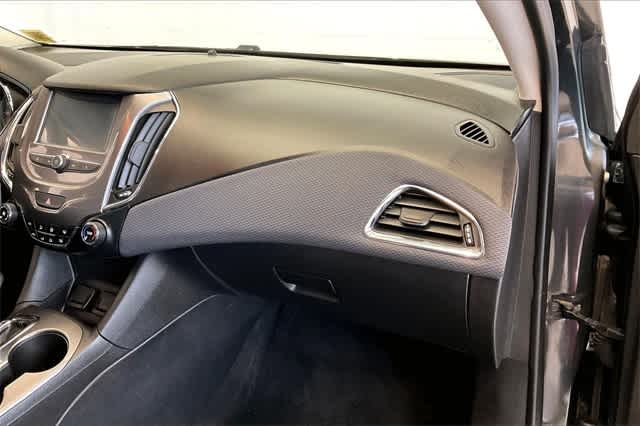 Thumbnail: 2018 Chevrolet Cruze - 24